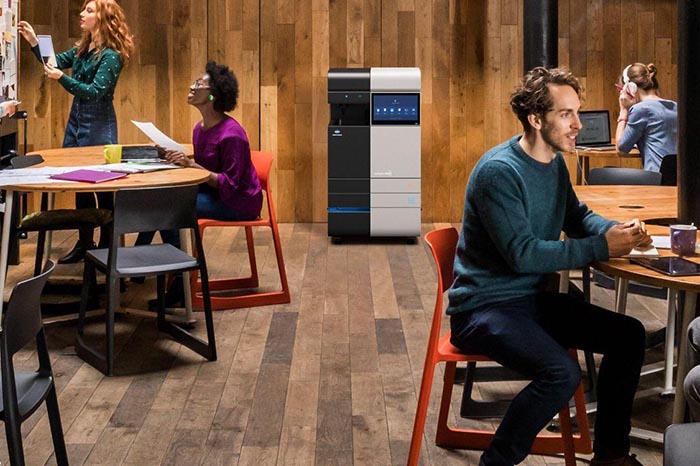 Il digital office è plasmato sul Workplace Hub di Konica Minolta