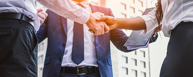 Business plan divisi tra obiettivi hardware e software per i partner Praim