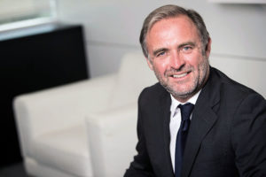 Arrow Electronics aumenta le certificazioni AWS