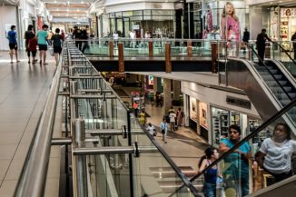 Retail, Extreme Networks, iot, cloud