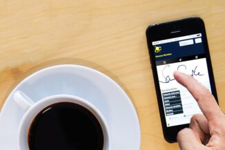Firme elettroniche sono la chiave di volta sul commercio conversazionale