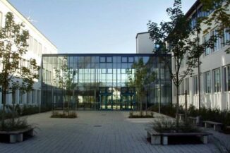 Rosenberger OSI firma il cablaggio di scuole a Dachau