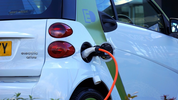 Veicoli elettrici ingranano la quinta. Cina ed Europa leader