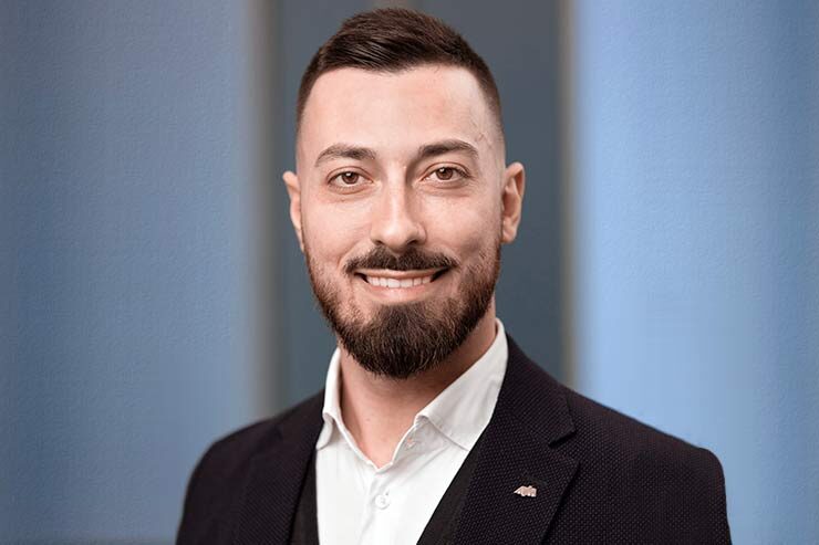 connettività AVM-Enrico-Cicculli_B2B-and-Distribution-Sales-Manager-_low connettività